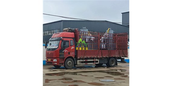 兩臺小型垃圾焚燒爐順利出廠